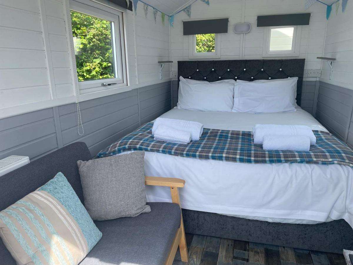 Estuary View - Cosy Shepherds Hut Kingsbridge  Extérieur photo